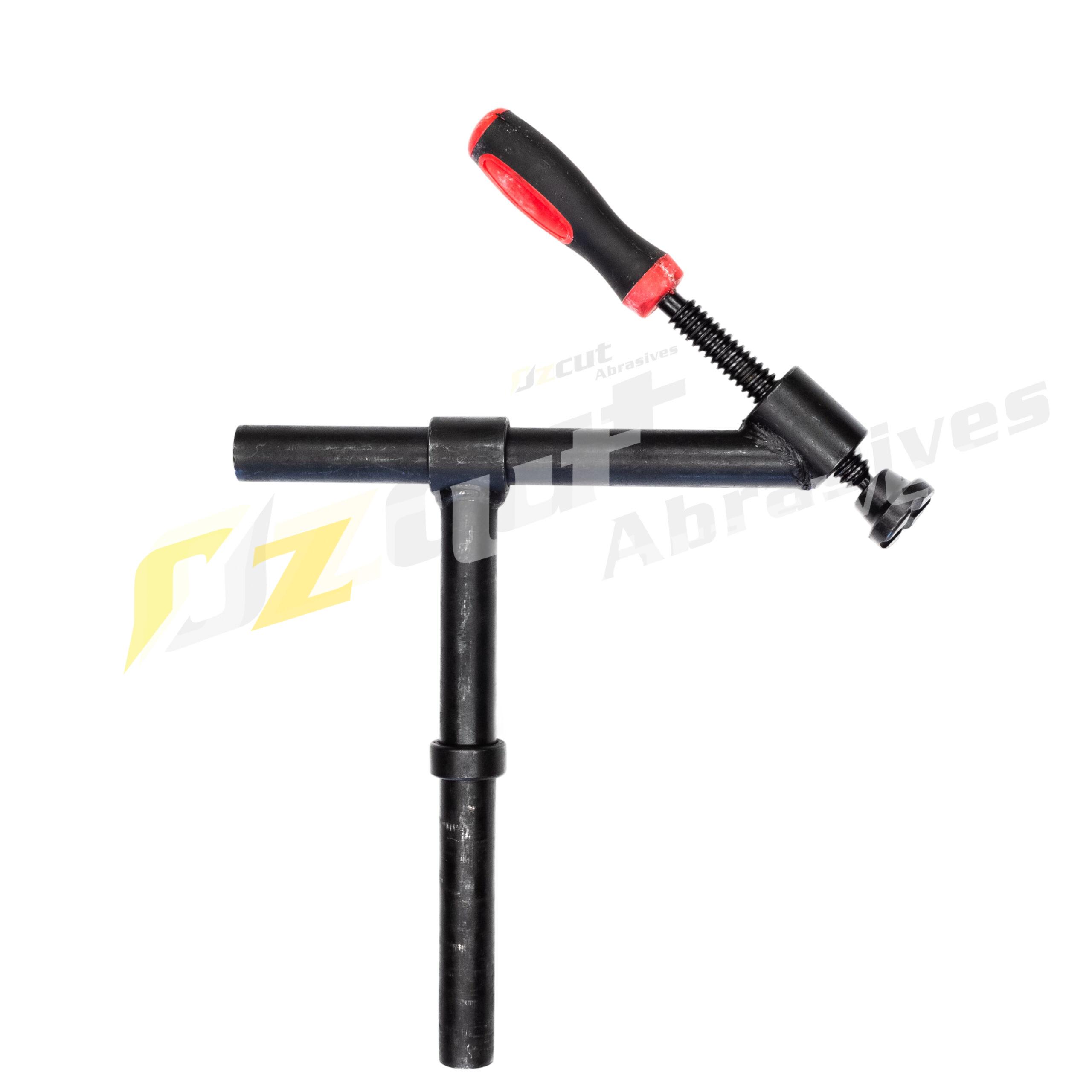 A28-69_Watermarked 45° Screw Clamp 300x300 System 28 - Image 1